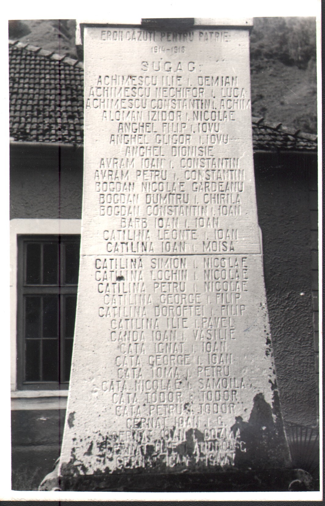 Monument al eroilor căzuţi în Primul Război Mondial