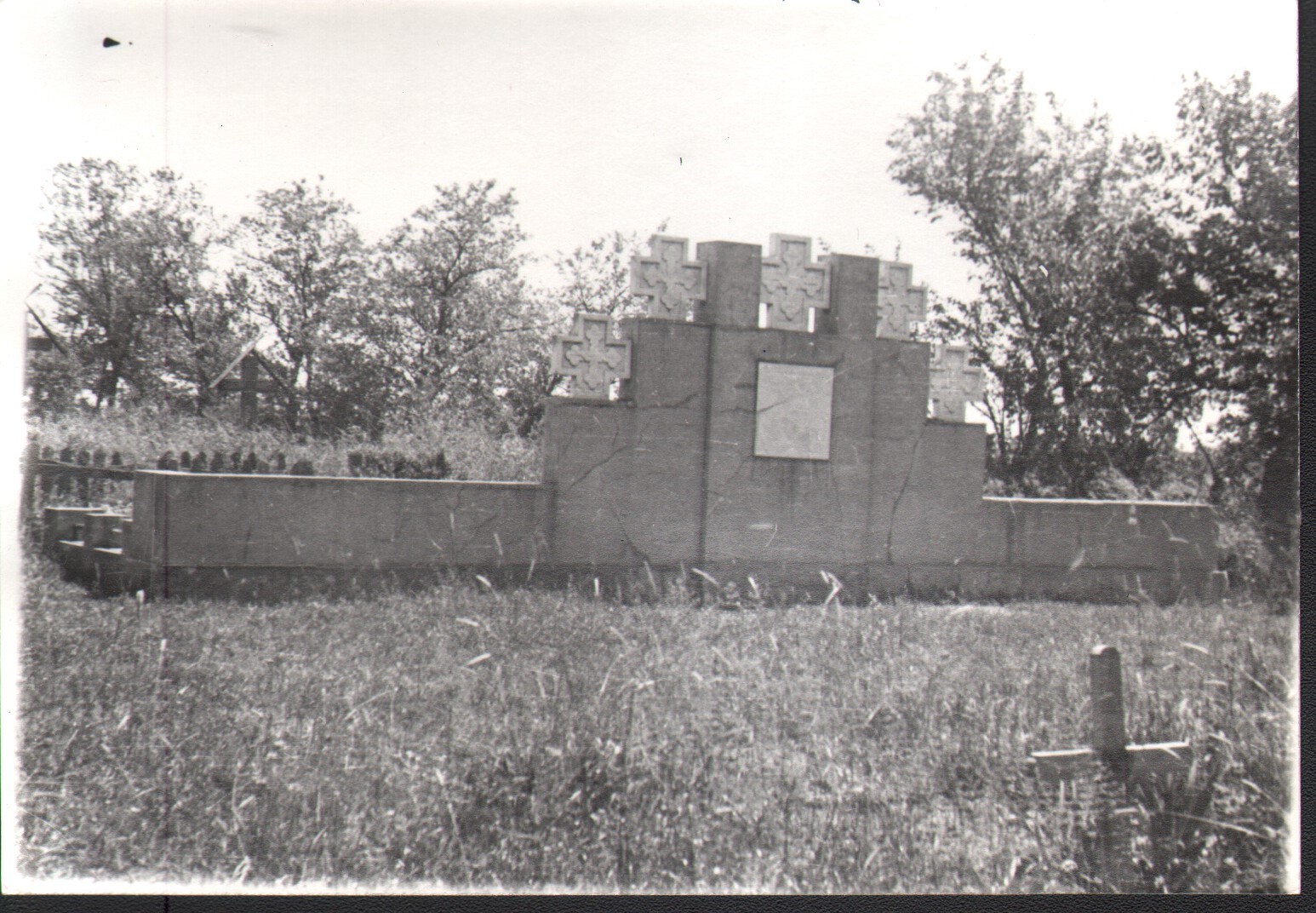 Monument al eroilor căzuţi în Primului Război Mondial