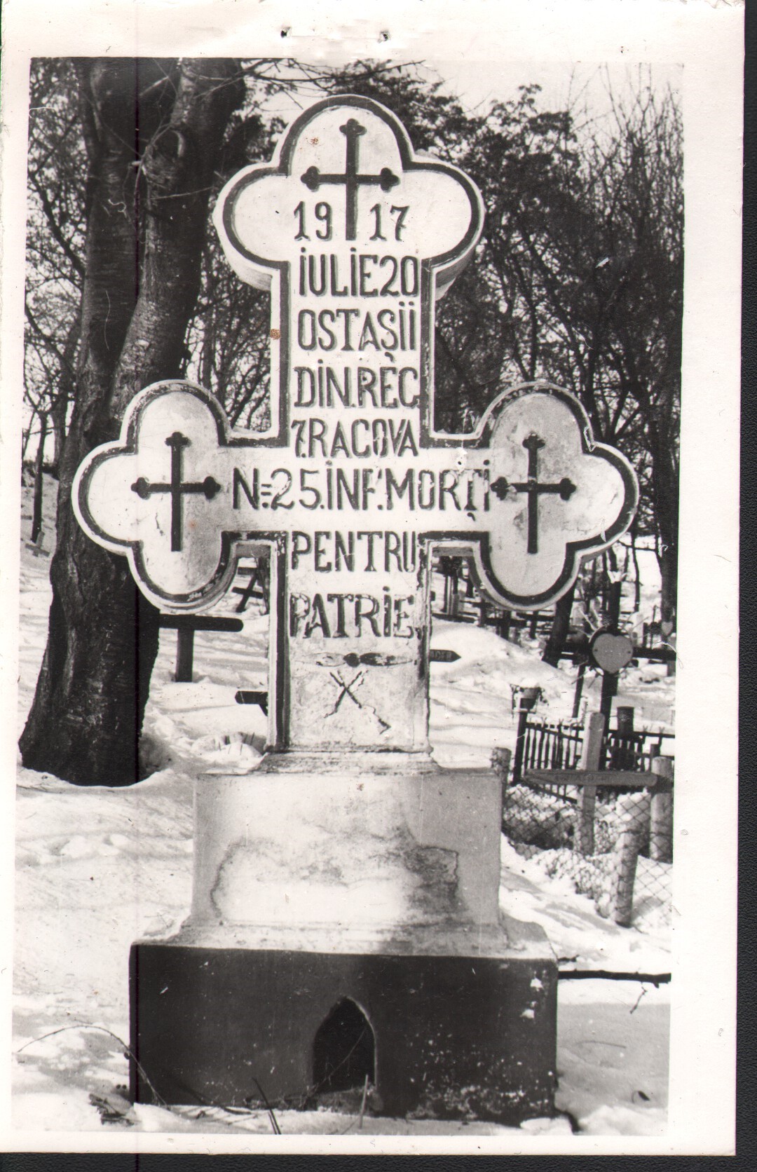 Monument al eroilor căzuţi în Primul Război Mondial