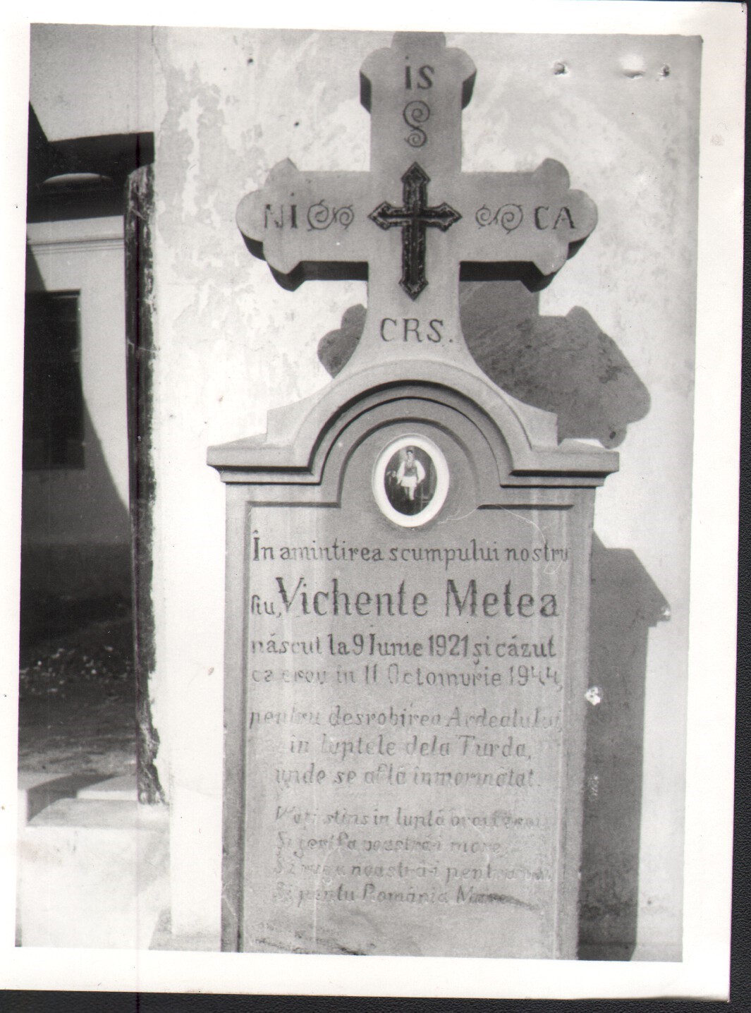 Monument al eroului Vichente Metea, căzut în Al Doilea Război Mondial