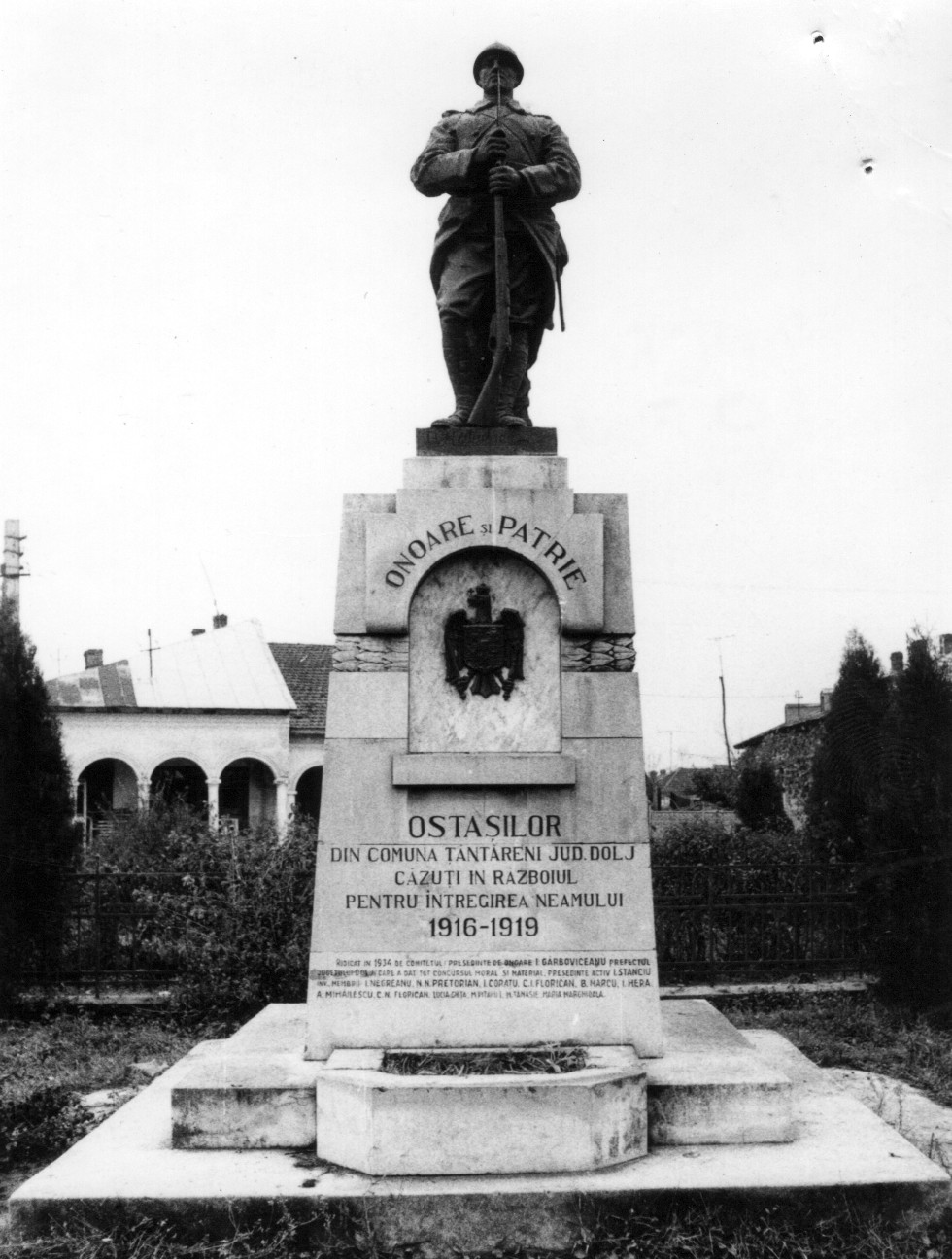 Monumentul Eroilor