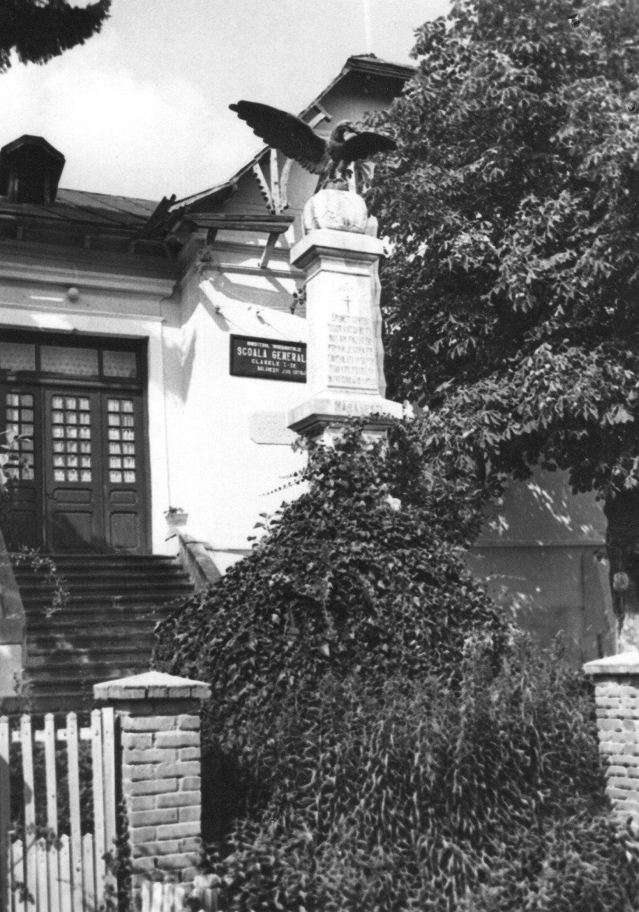 Monumentul eroilor