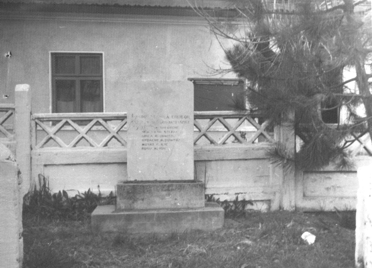 Placă comemorativă 1944