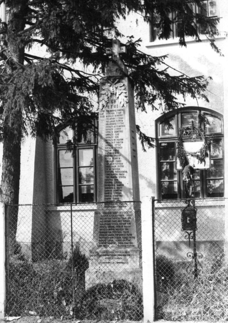 Monumentul eroilor 1916-1918