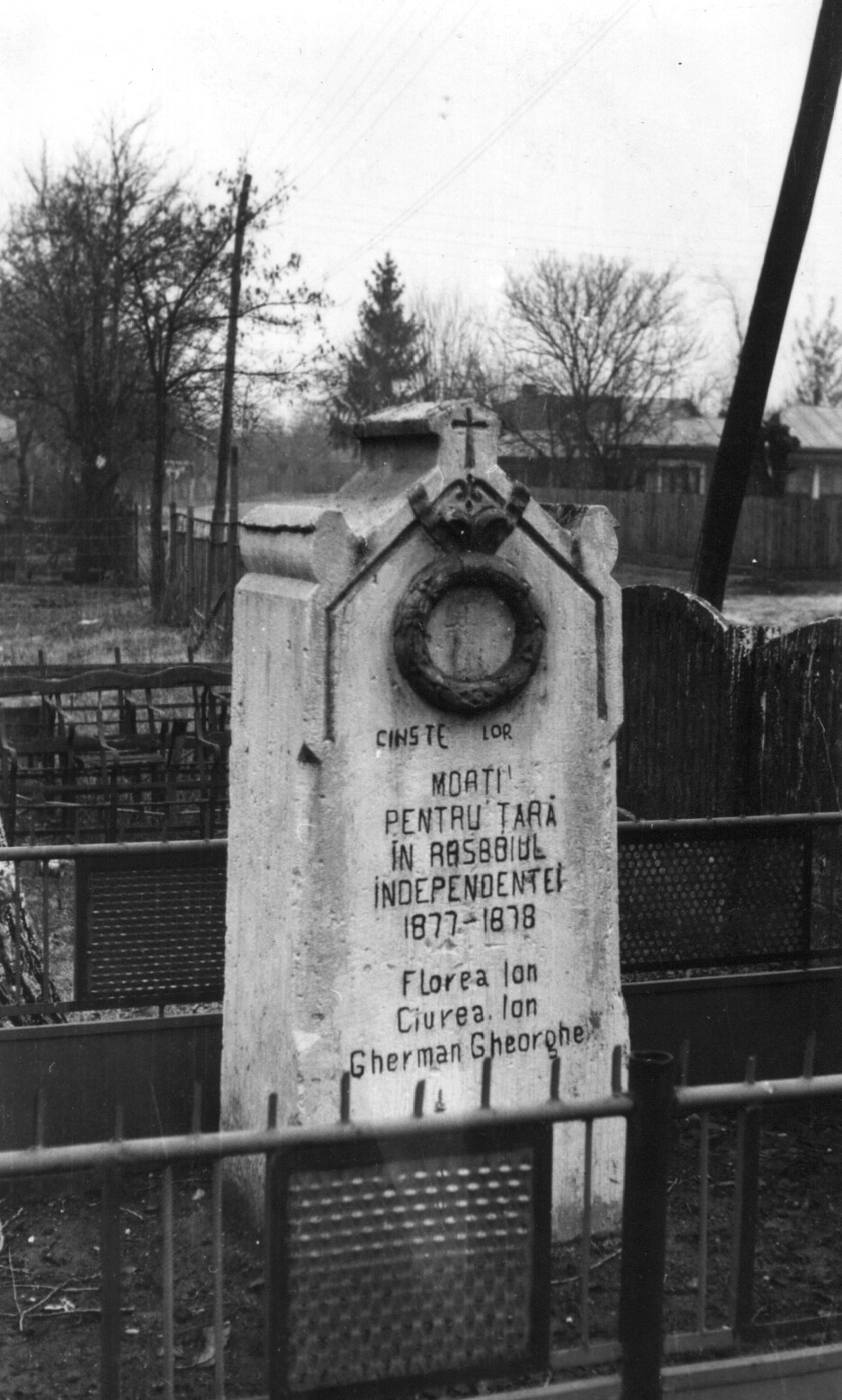 Monument al eroilor căzuți în Războiul de Independență