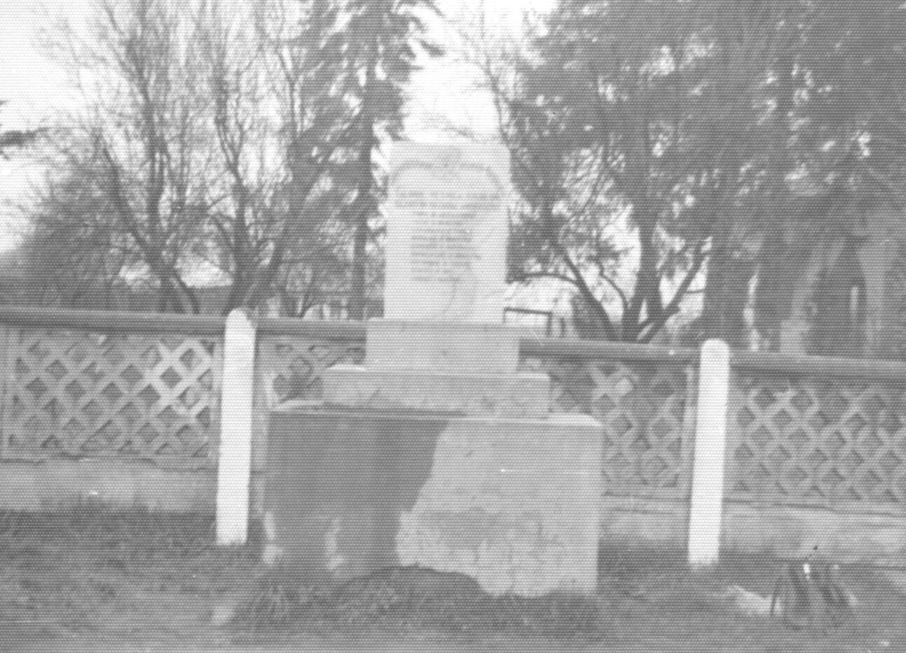 Monument al eroilor căzuţi în Al Doilea Război Mondial