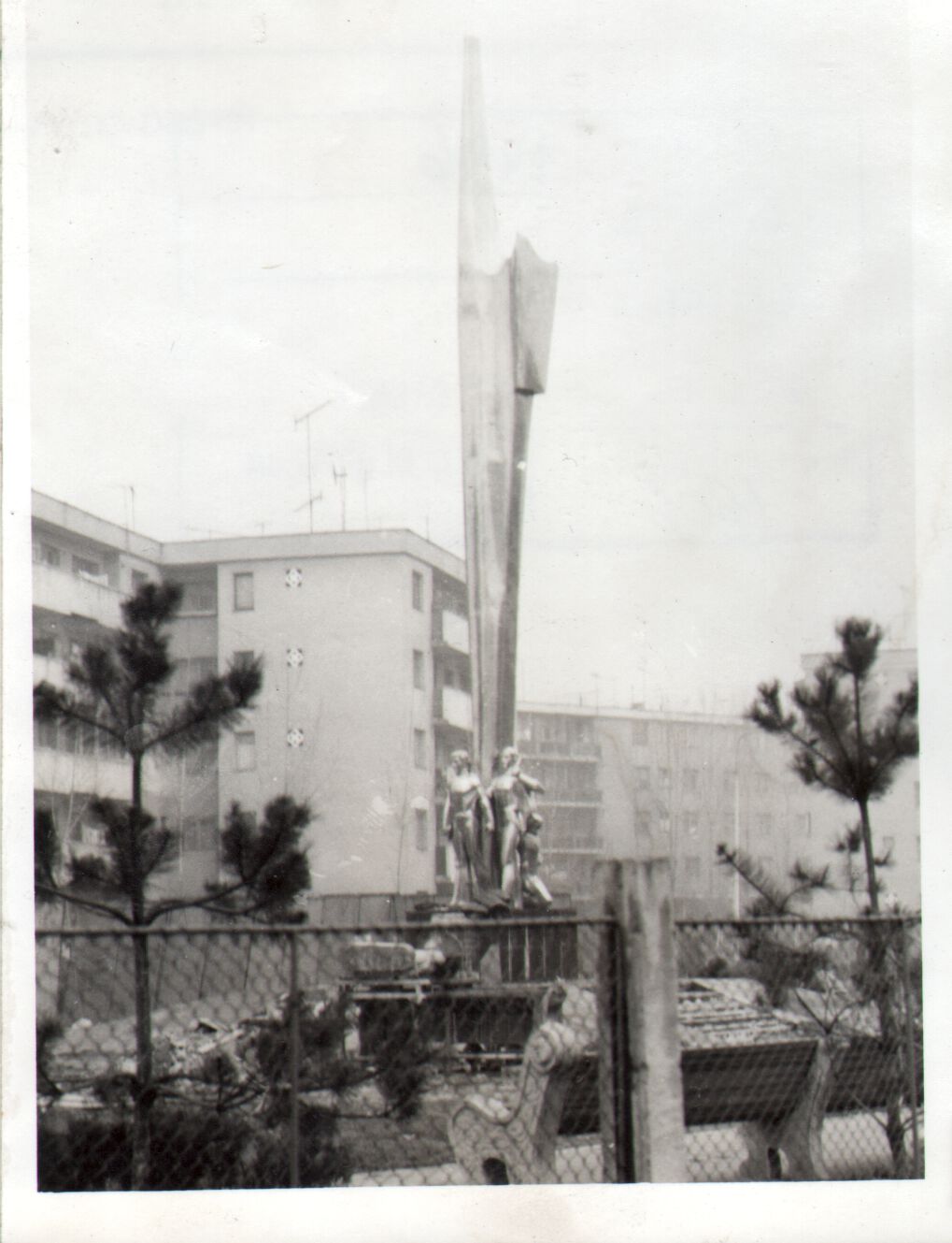 Monument al eroilor partizani căzuți în Primul Război Mondial