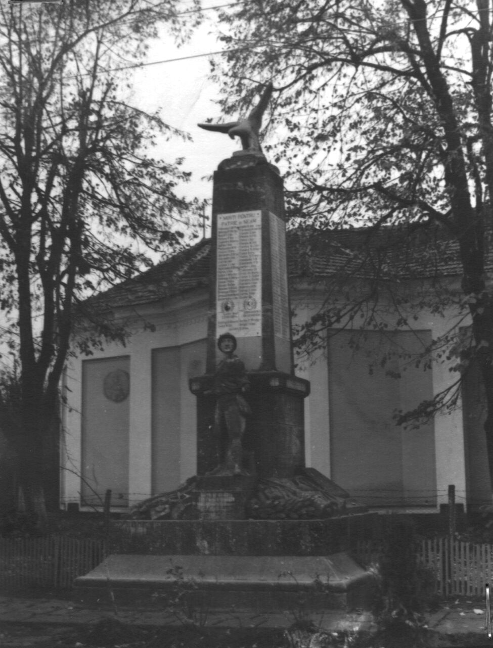 Monument al eroilor căzuți în Primul Război Mondial