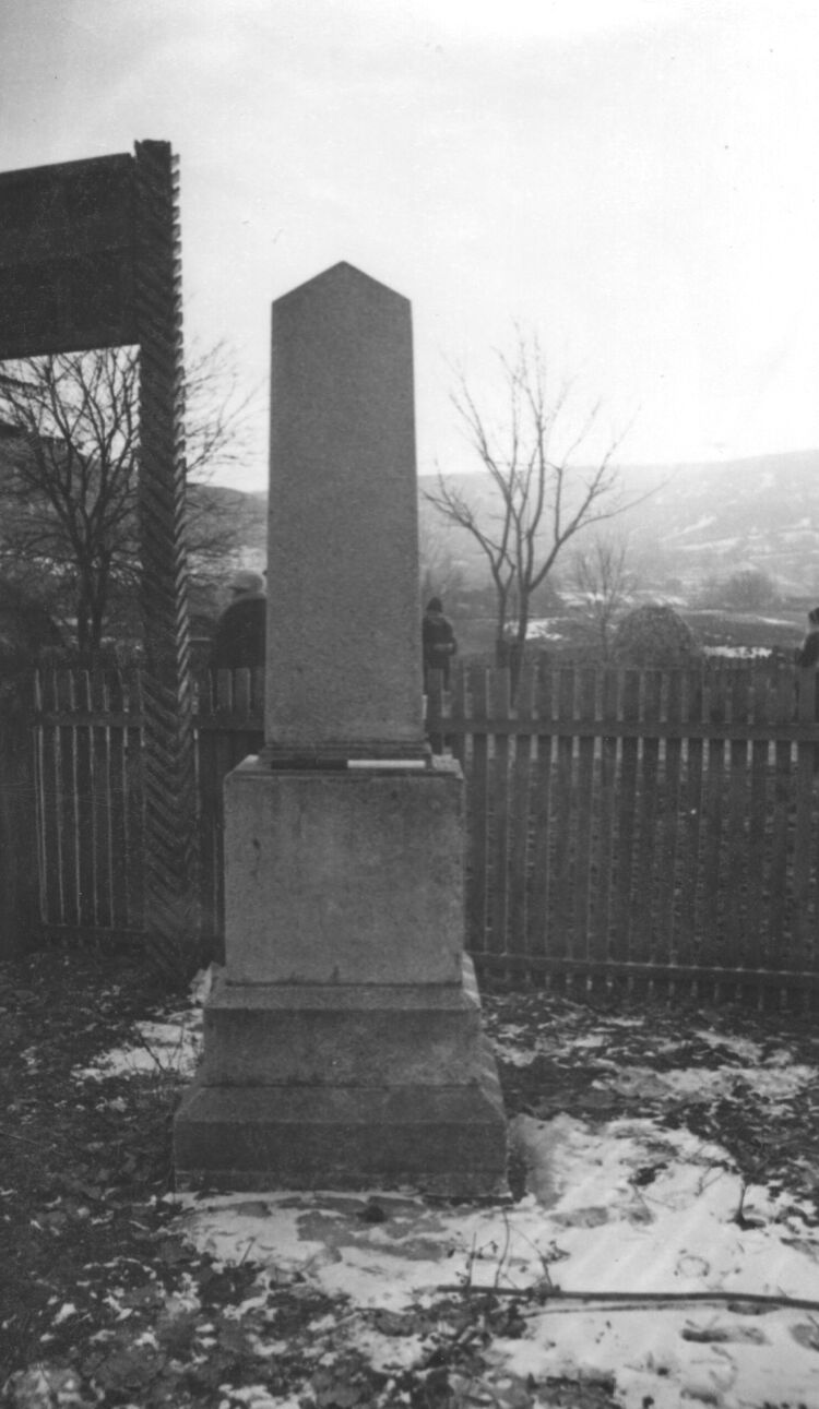 Monument al eroilor căzuți în Al Doilea Război Mondial