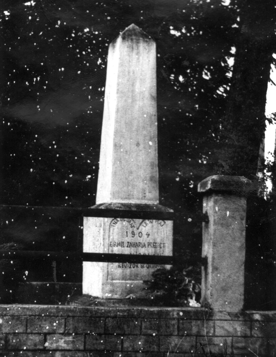 Monument al eroilor căzuți în Războiul de Independență