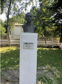 Bustul lui Spiru Haret