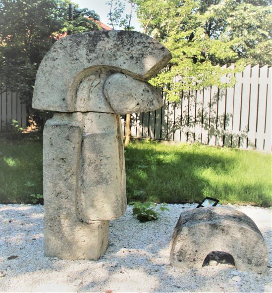 Sculptură Bacoviană