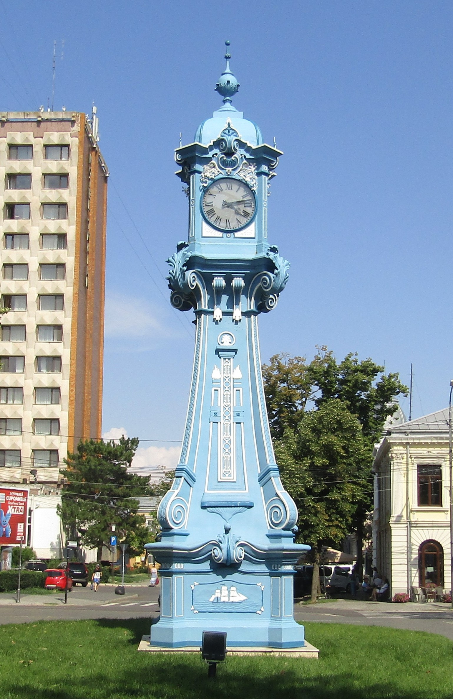 Ceasul Public din Piața Traian