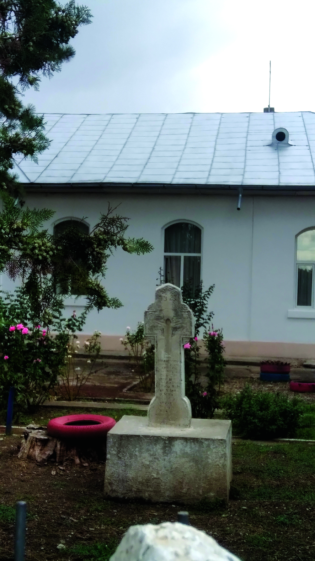 Cruce a eroilor căzuţi în Primul Război Mondial